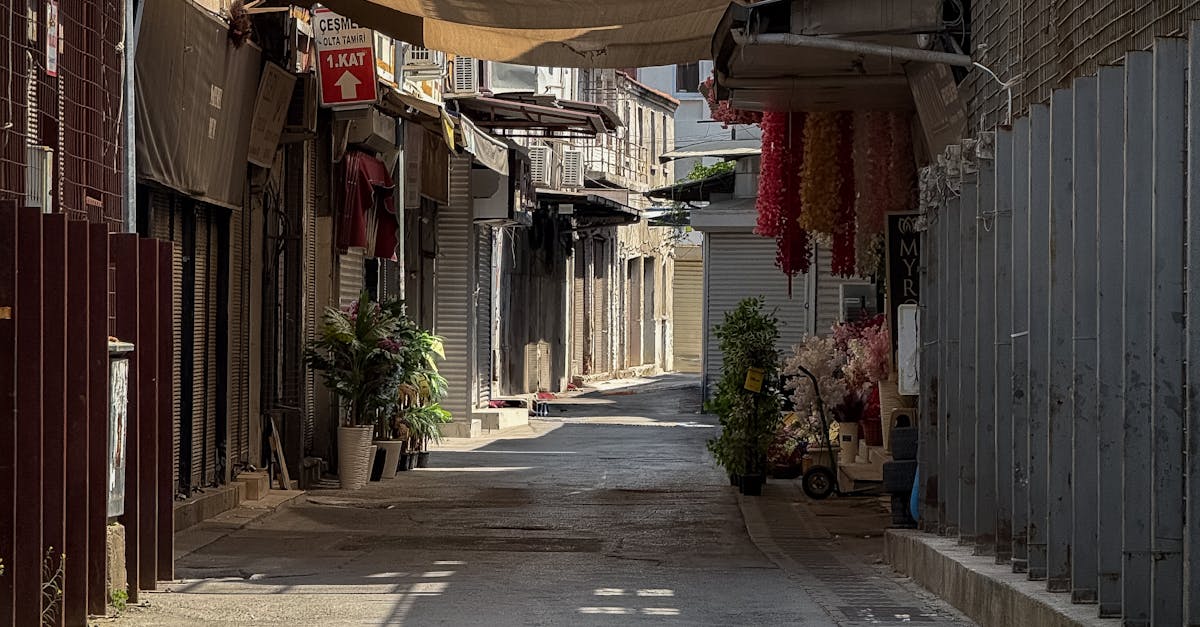 Maximising Energy Efficiency with Commercial LED Lighting Solutions